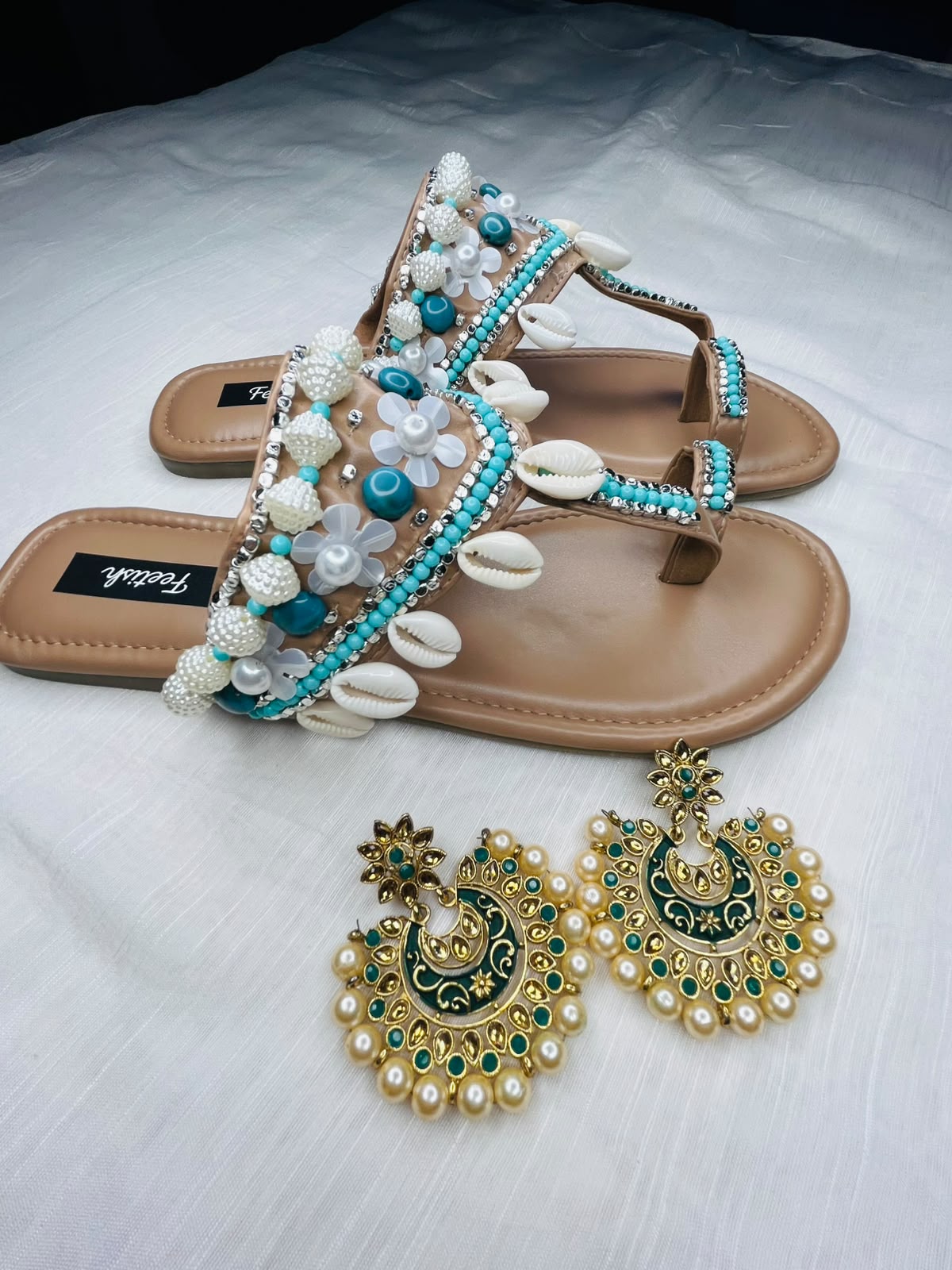Kolhapuri With Shells