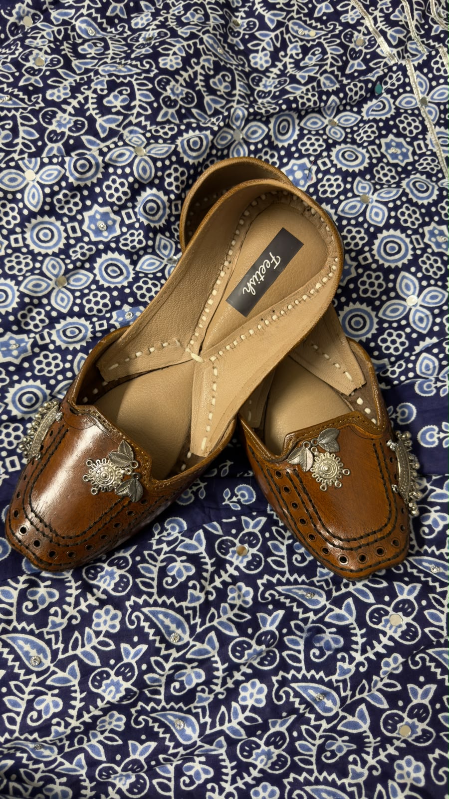 Banjara juttis - Image 3